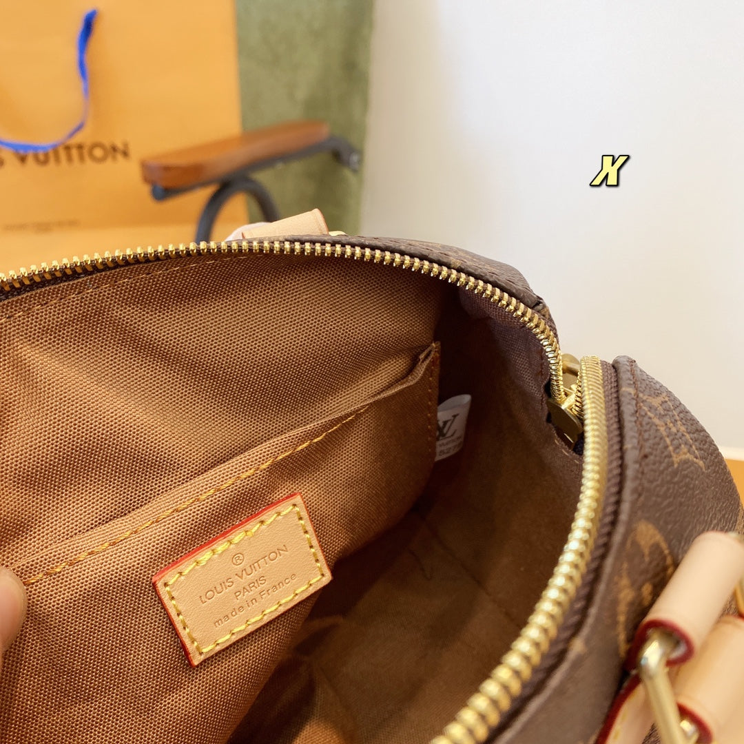 LV Louis Vuitton Speedy Bag