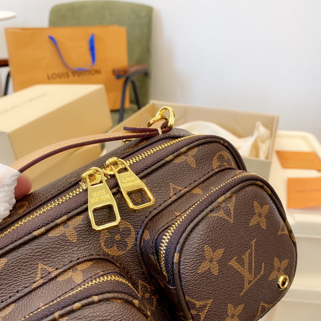 LV Louis Vuitton Presbyopia camera Bag