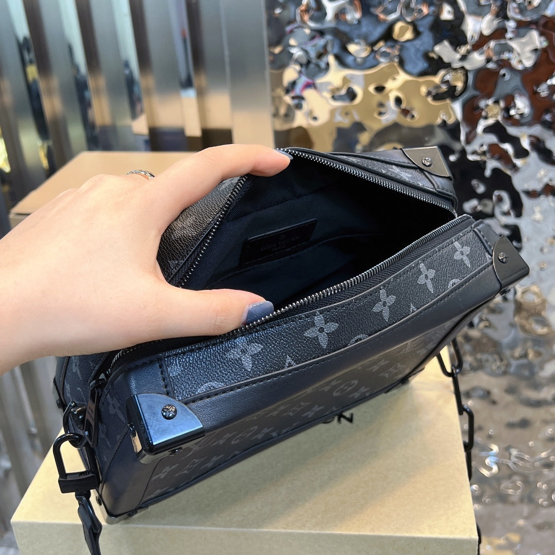 LV Louis Vuitton Soft Trunk Bag