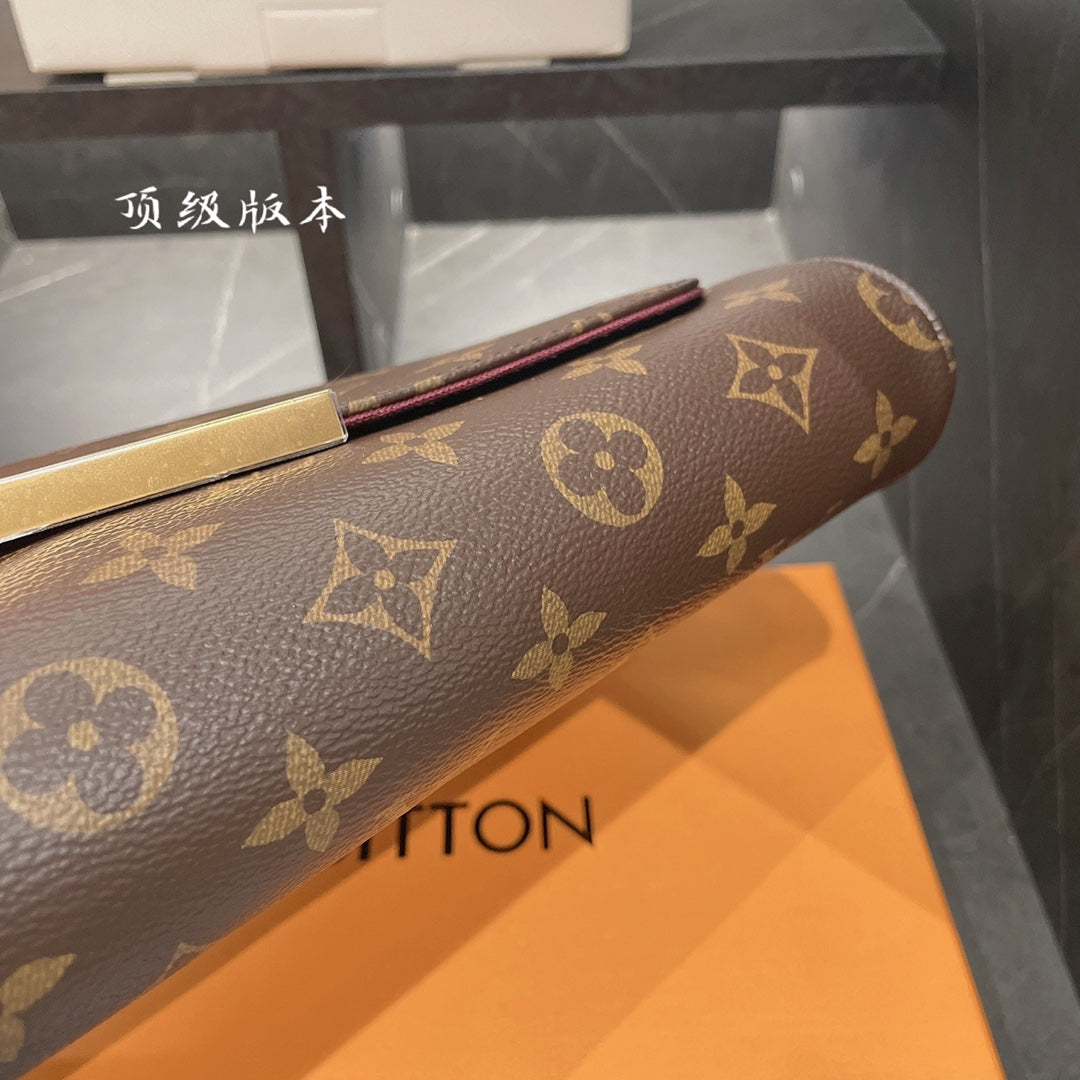 LV Louis Vuitton favorite chain Bag