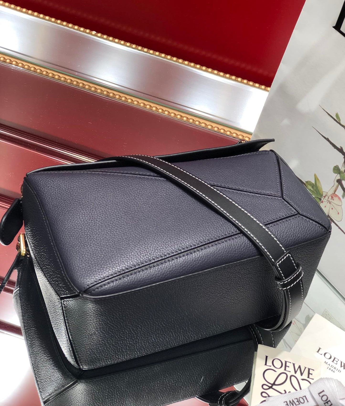 LOEWE Puzzle Edge Anagram Crossbody Bag, 24*14*11cm