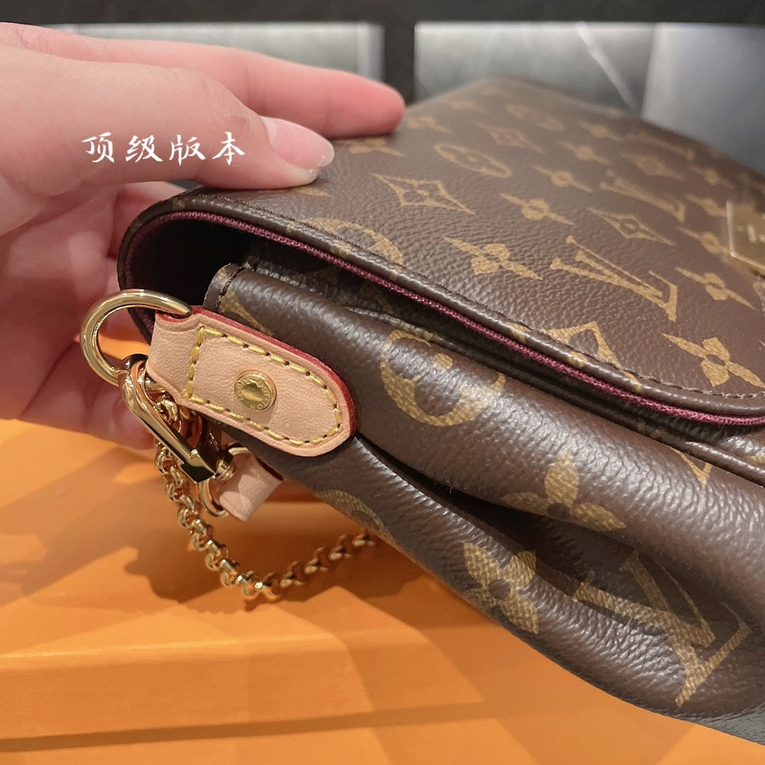 LV Louis Vuitton favorite chain Bag