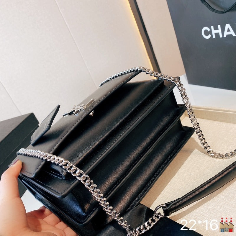 YSL Medium Chain Shoulder Bag