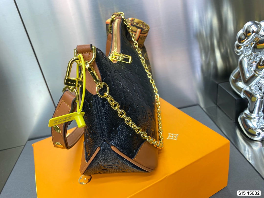 LV Louis Vuitton croissant Bag