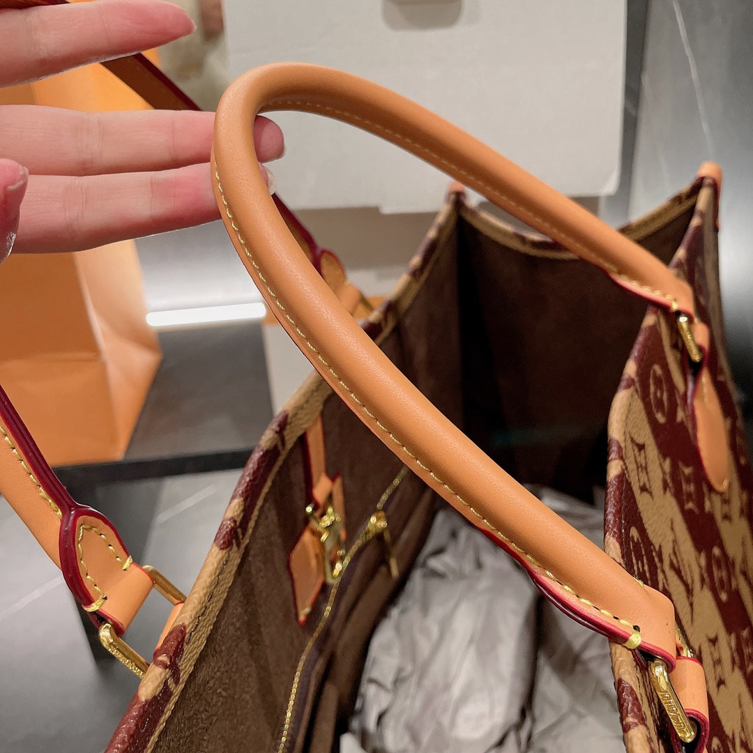 LV Louis Vuitton Crafty onthego Bag