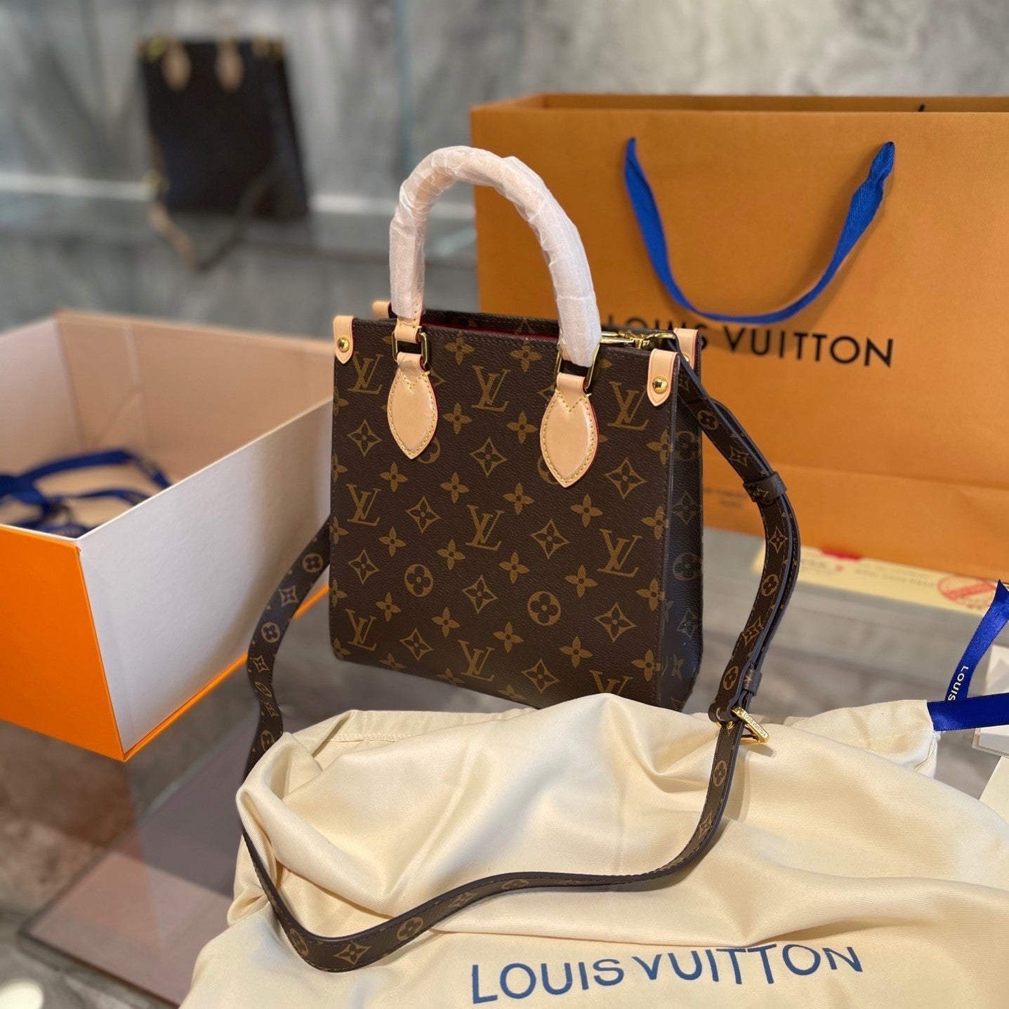 LV Louis Vuitton Bag