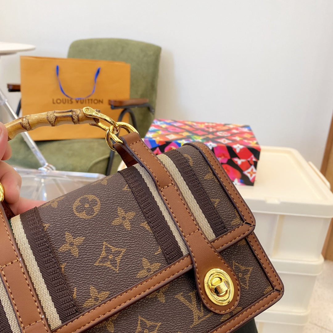 LV Louis Vuitton crossbody Bag