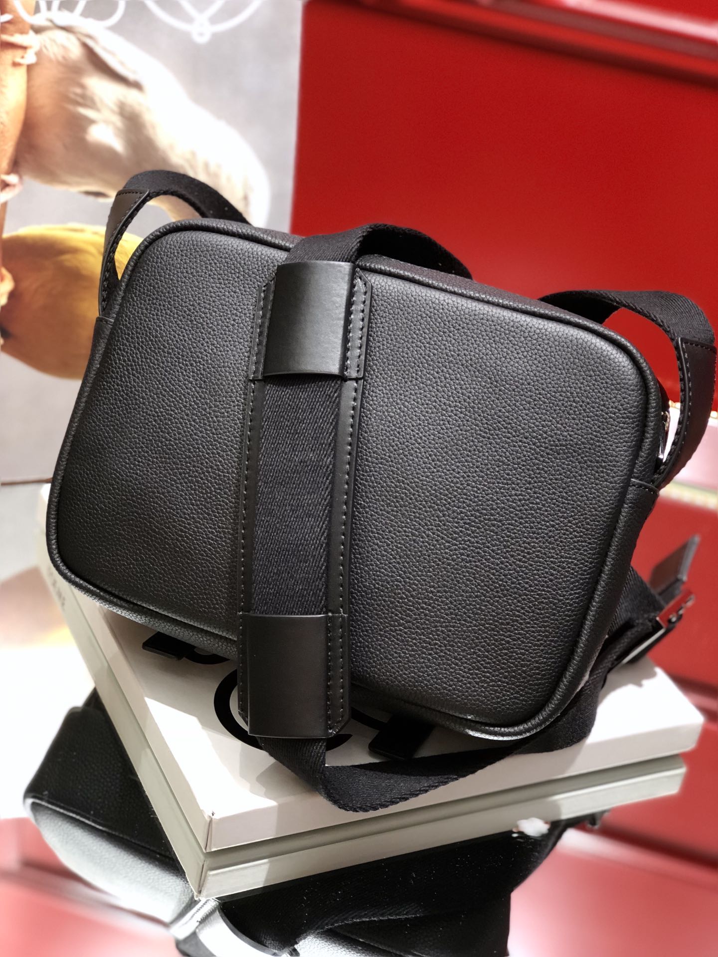 LOEWE Military Messenge Bag, 23×18×9cm