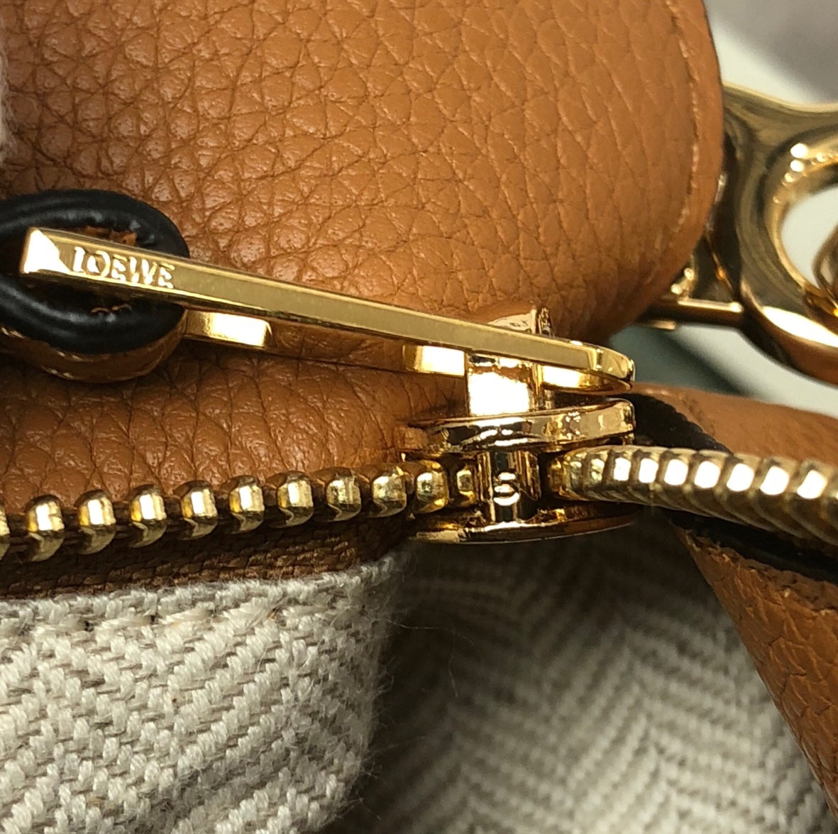 LOEWE Puzzle Edge Anagram Handbag Brown, 24*14*11cm