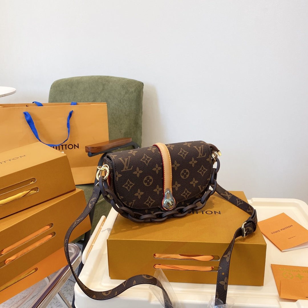 LV Louis Vuitton crossbody Bag