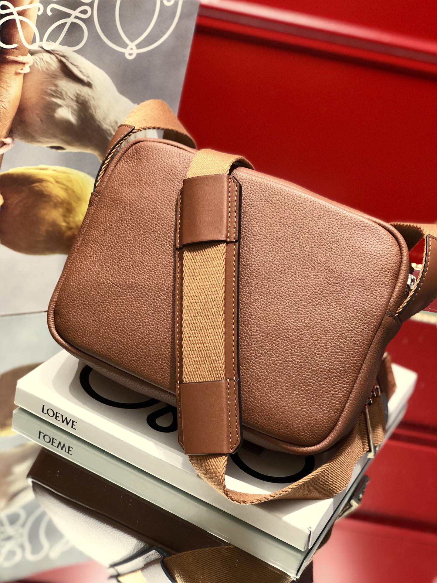LOEWE Military Messenge Bag Brown, 23×18×9cm