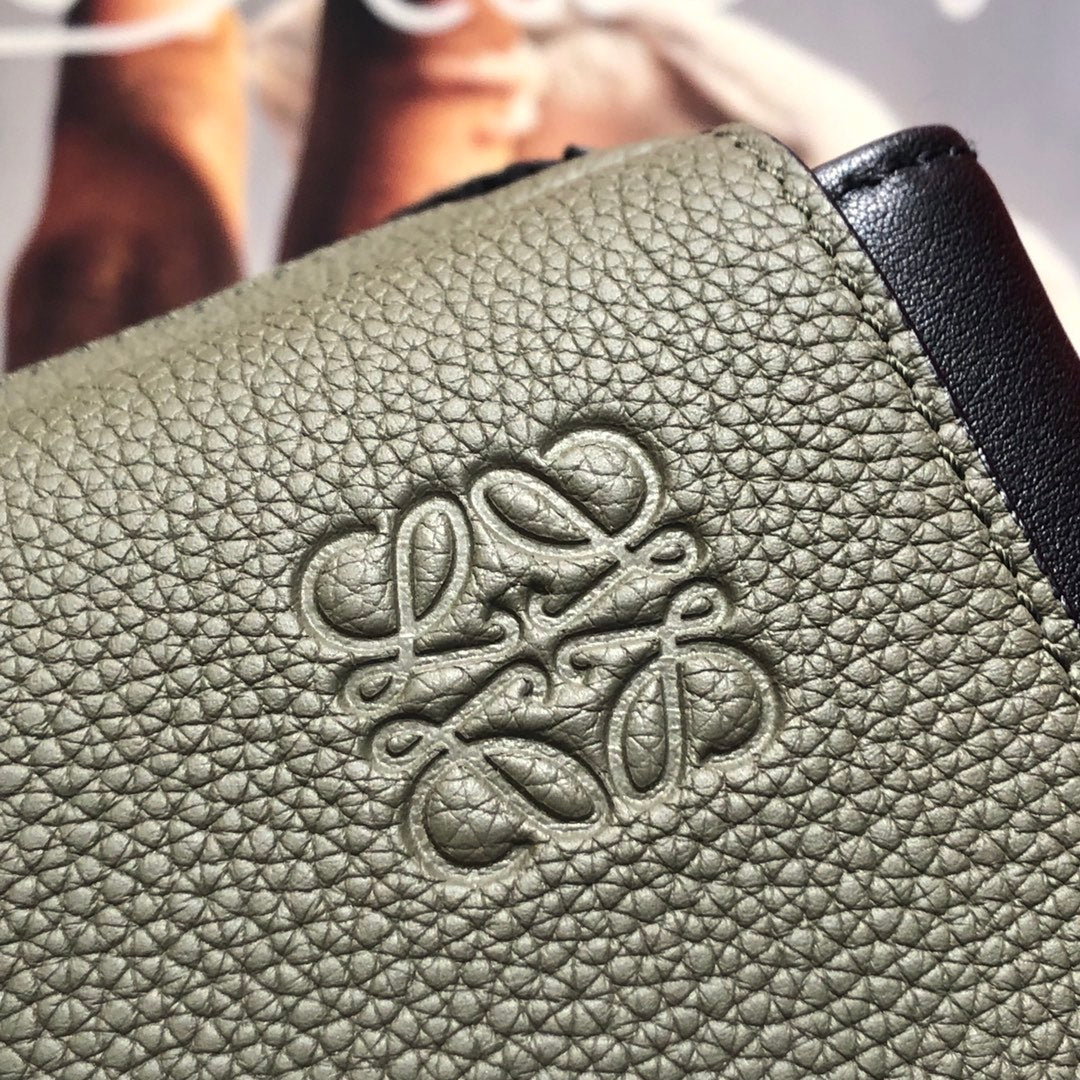 LOEWE Military Messenge Bag Grey, 23×18×9cm