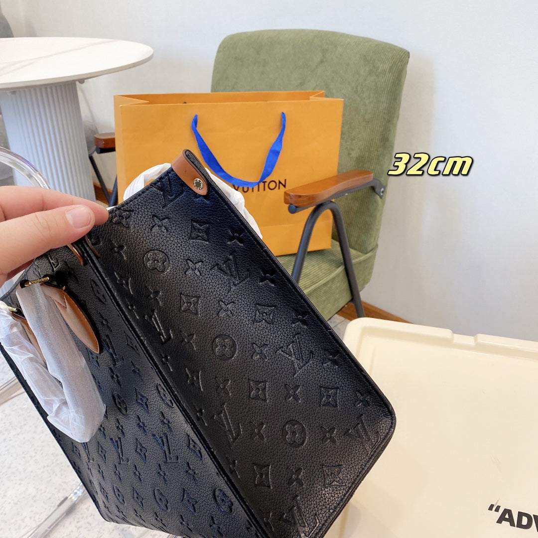 LV Louis Vuitton onthego Bag
