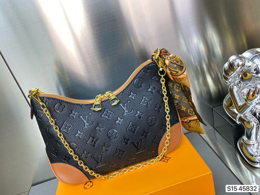 LV Louis Vuitton croissant Bag