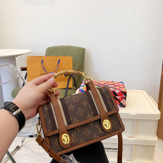 LV Louis Vuitton crossbody Bag