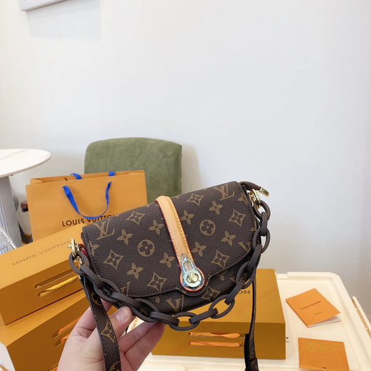 LV Louis Vuitton crossbody Bag