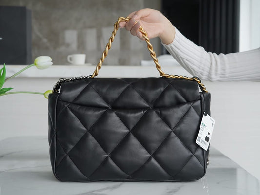 CHANEL 19BAG AS1162 black gold buckle large bag 25X36X11cm