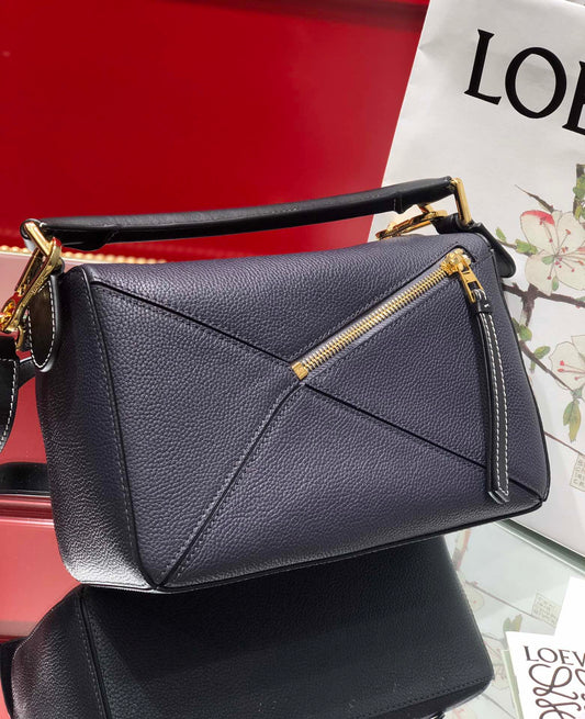 LOEWE Puzzle Edge Anagram Crossbody Bag, 24*14*11cm