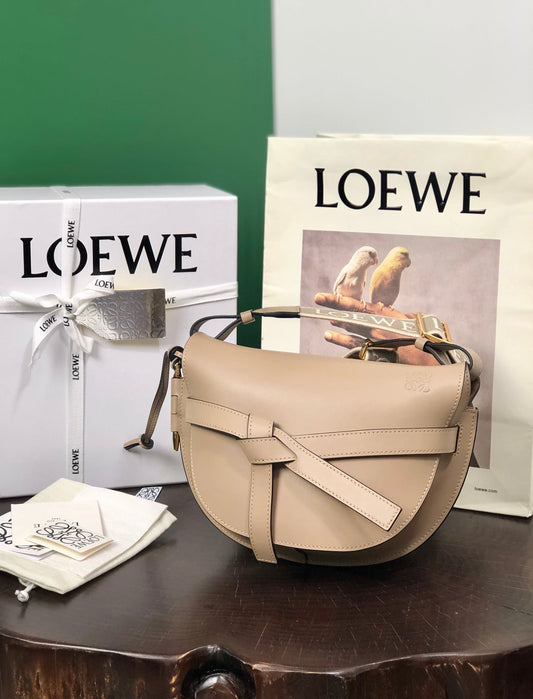 LOEWE Gate Bow knot Crossbody Leather Bag, 20*19*11.5cm