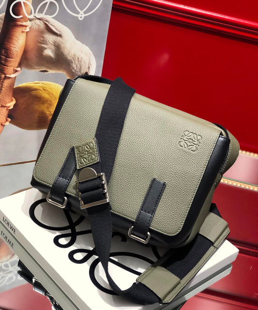 LOEWE Military Messenge Bag Grey, 23×18×9cm